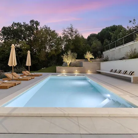 Casa Calme Luxury Surounded With Nature Including Evcharging Station * Abbázia