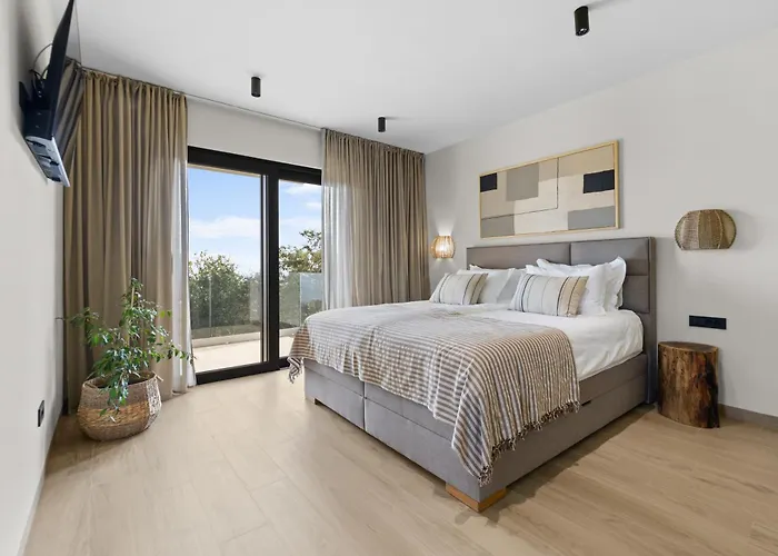 Villa Casa Calme Luxury Surounded With Nature Including Evcharging Station *