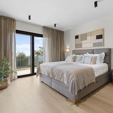 Villa Casa Calme Luxury Surounded With Nature Including Evcharging Station *