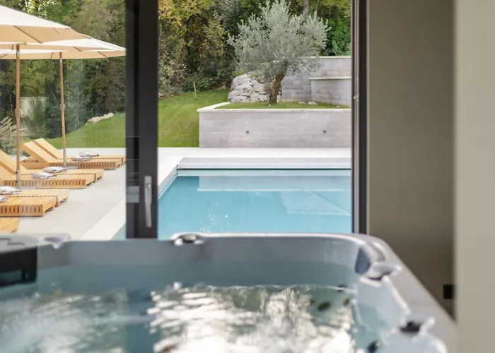 Casa Calme Luxury Surounded With Nature Including Evcharging Station Villa Abbazia